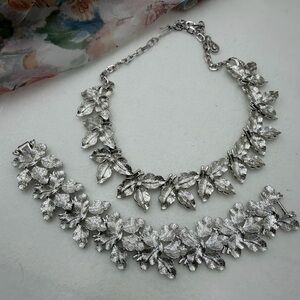 Coro Silver Leaf Necklace and Bracelet set